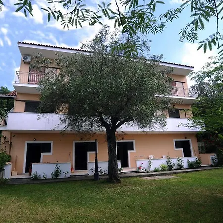 Corfu Rainbow Apartment Vatos